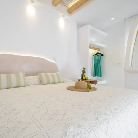 Naxos Island Escape *
