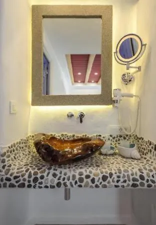 Naxos Island Escape *